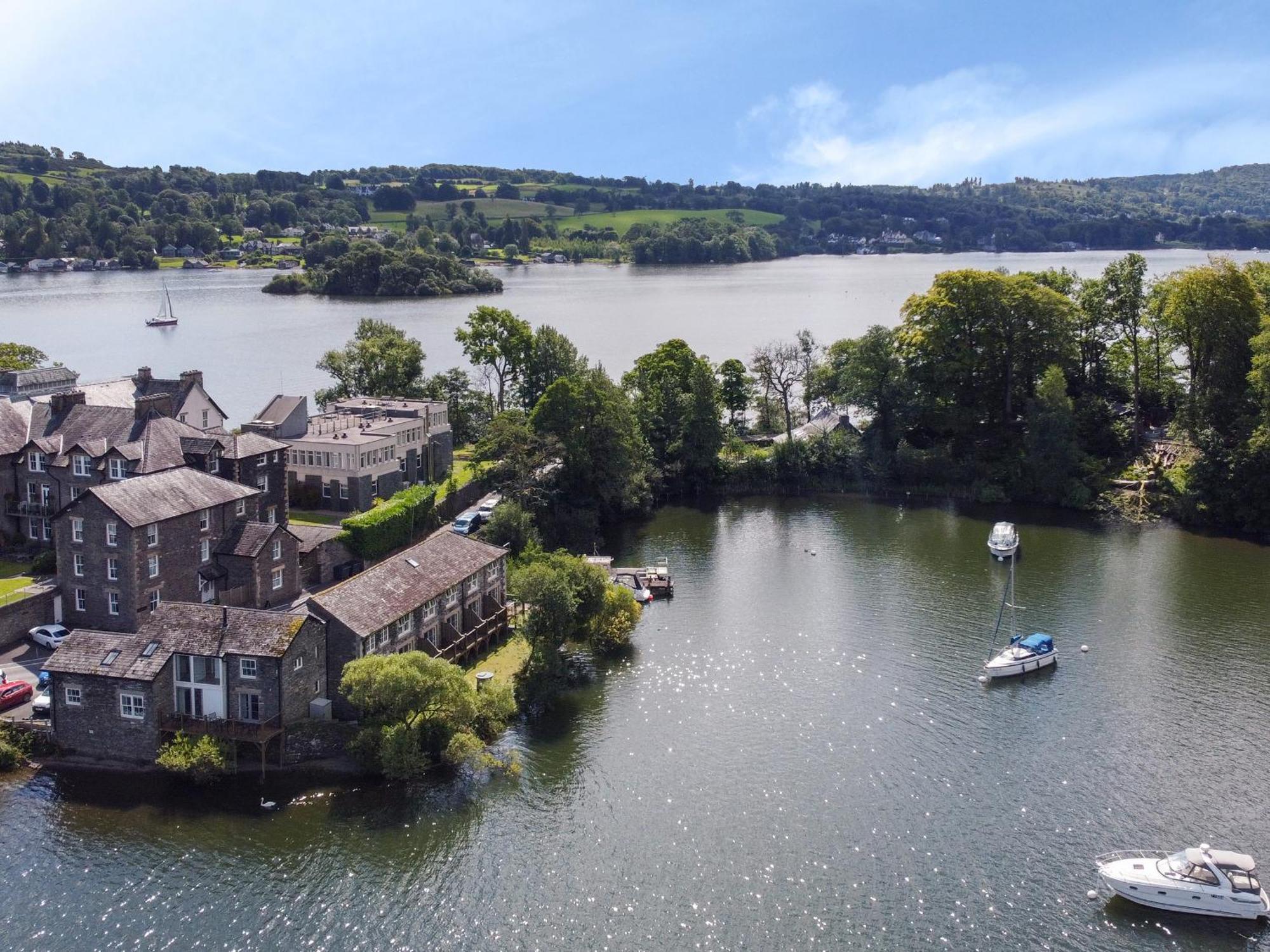 Gilson * Ambleside